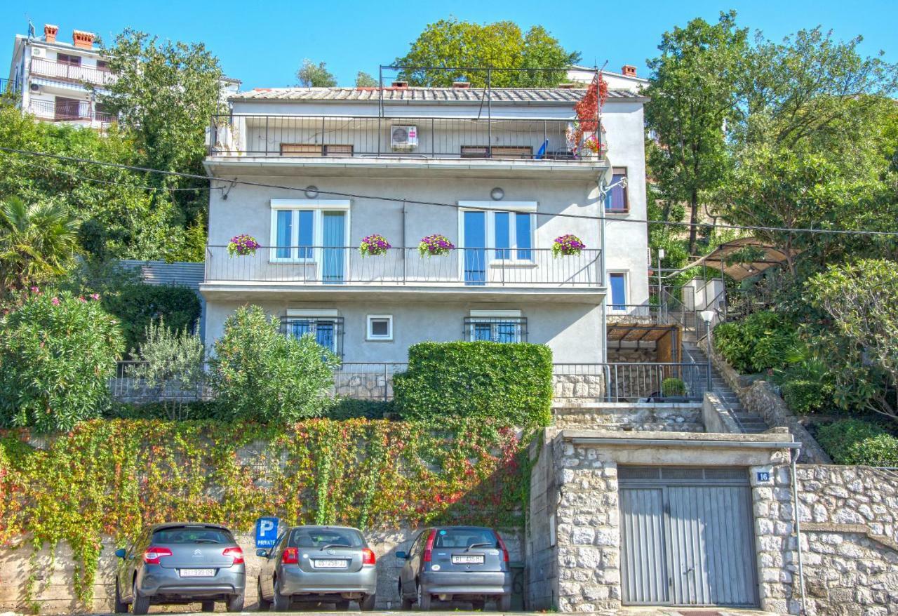 Apartments Jessica Crikvenica Luaran gambar