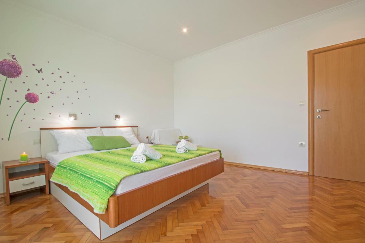 Apartments Jessica Crikvenica Luaran gambar
