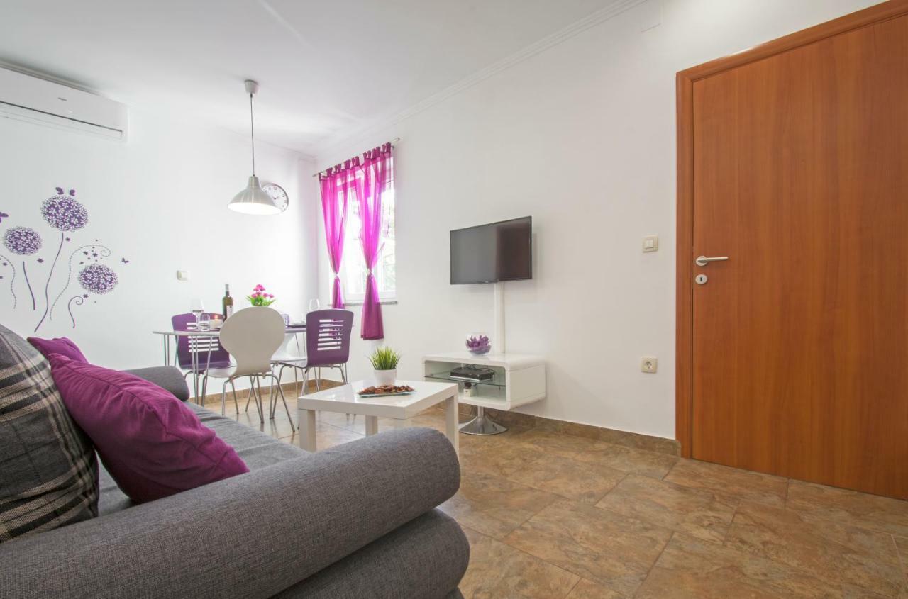 Apartments Jessica Crikvenica Luaran gambar