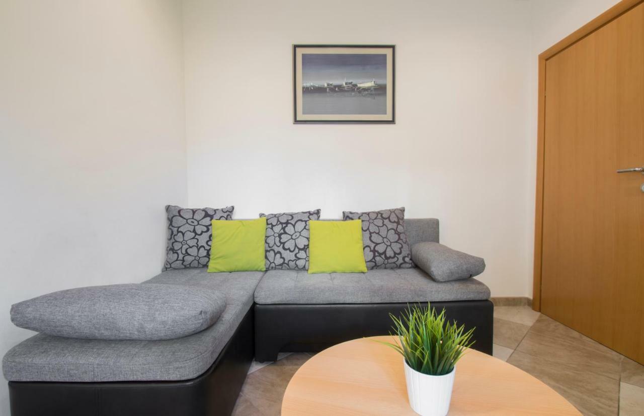 Apartments Jessica Crikvenica Luaran gambar